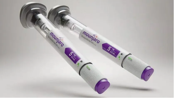 With a soaring 54% increase in revenue and its weight - loss products surpassing Keytruda in sales, Eli Lilly just responded with a calm smile.